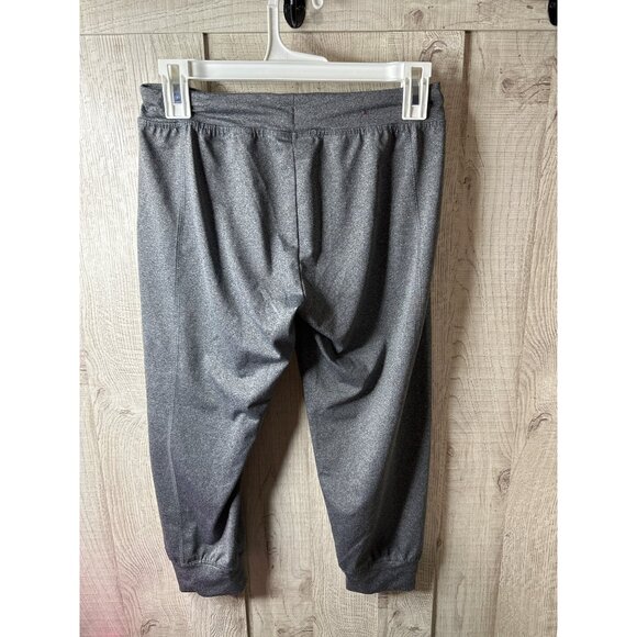 Lot of 3 Mixed Girls Size Large Sports Bra, Capri Athletic Leggings, & Tank Top - Picture 7 of 11